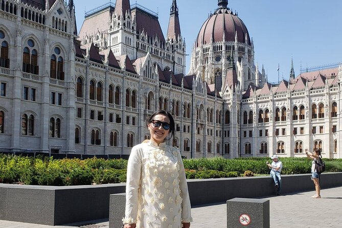 3 Hours Private Guided Tour In Budapest - St. Stephen’s Basilica and Hungary’s first king