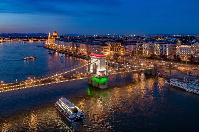 4 Course Dinner Cruise with Operetta, Folk Show and Welcome Drink - Gellért Hill, Liberty Bridge, and the southern sights