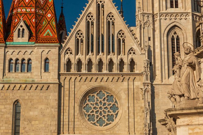 4 hours long private walking tour in Budapest - What the private format adds