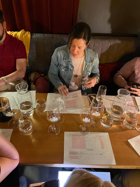 6-Tier Hungarian Wine Tasting at a Cozy Community Table - Key points at a glance