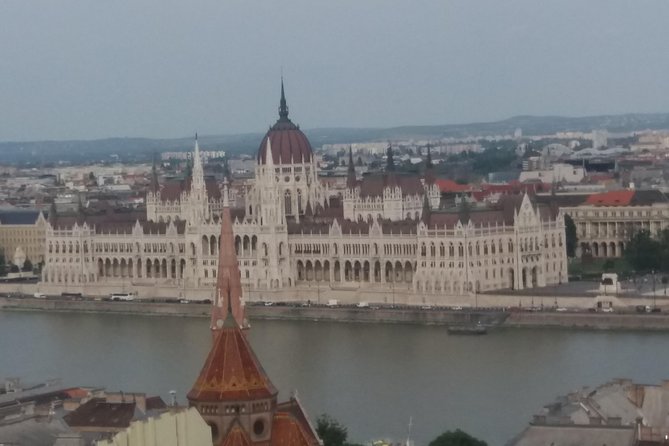 All day city tour in Budapest - District VII mixes Jewish heritage and modern nightlife