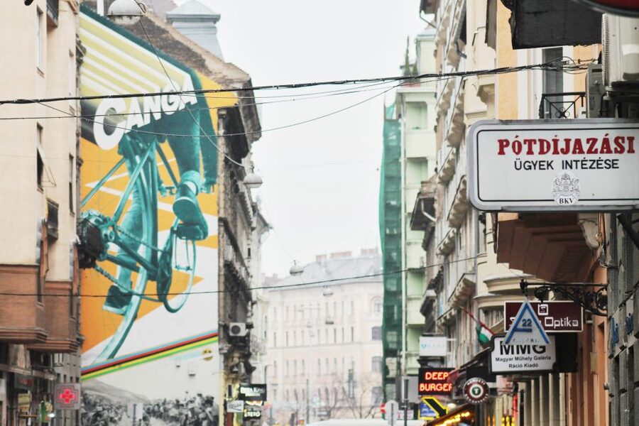 Alternative Budapest Walking Tour - The Seventh District and Budapest’s Jewish quarter