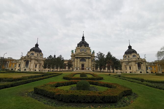 Best Historical Sights of Budapest Tour - Matthias Church and Fisherman’s Bastion