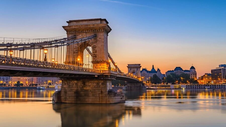 Best of Budapest: Private Walking Tour with a Local - Should you book the Budapest private walking tour?