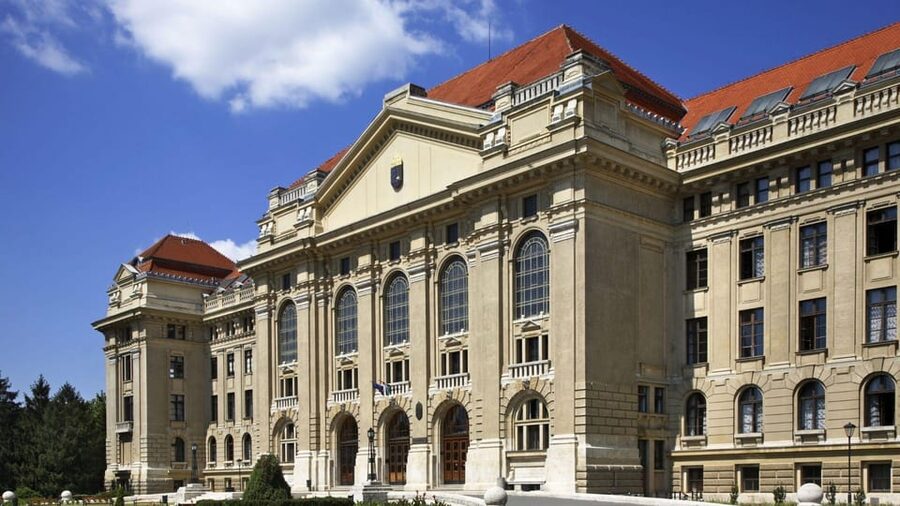Best of Debrecen: Private Walking Tour with a Local - Kossuth Square, where old Debrecen meets daily life