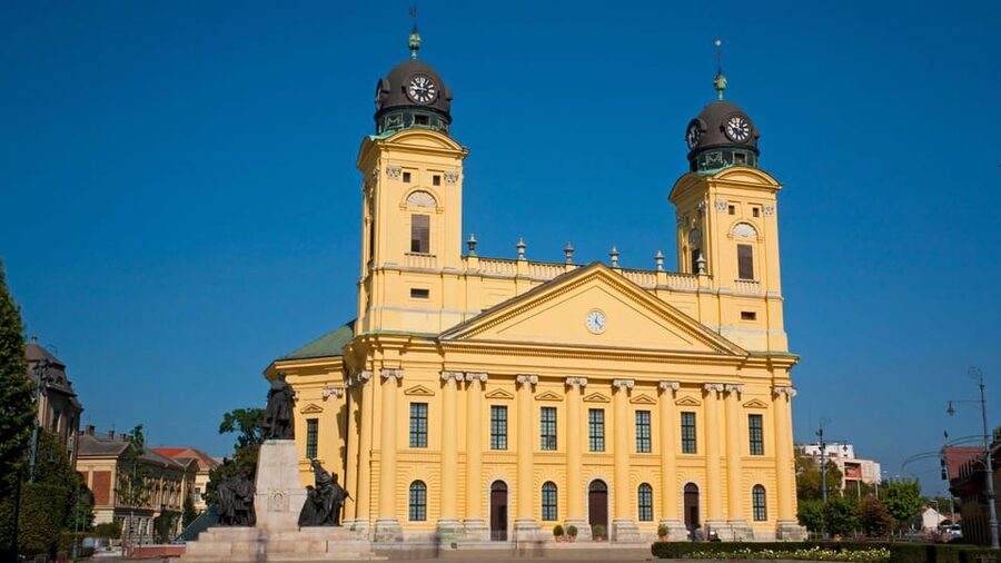 Best of Debrecen: Private Walking Tour with a Local - What the one-to-six-hour range means