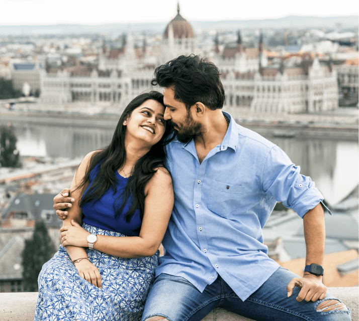 Buda Castle: Group photoshoot with a local guide - Is $41 a good price?