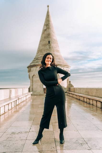 Buda Castle: Private photoshoot with a local guide - Is $84 per person good value?
