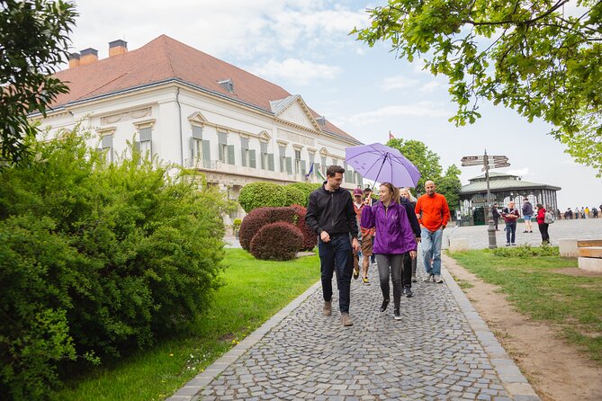 Buda Castle Tour: Fisherman's bastion and hidden gems - Trinity Square, plague memory, and an old pastry shop