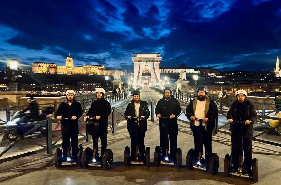 Budapest: 1 Hour Instagram Segway Tour - Guides, stories, photos, and videos