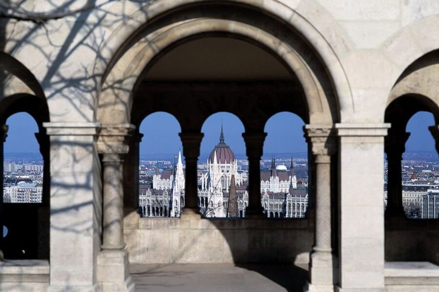 Budapest: 3-Hour Grand City Tour and Castle Walk - Is $49 a fair price?