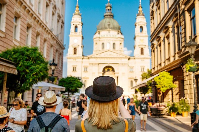 Budapest: 3-Hour Live-guided Bus Tour and 1-hour River Cruise - Parliament, the Opera House, and St. Stephen’s Basilica