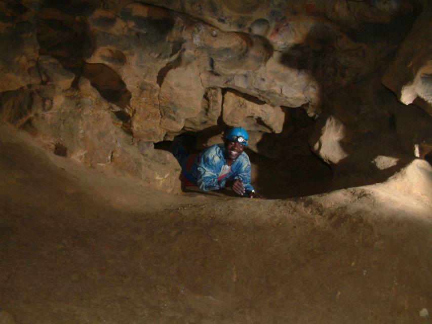 Budapest: Adventure Caving Tour with Guide - How strenuous is three hours underground?