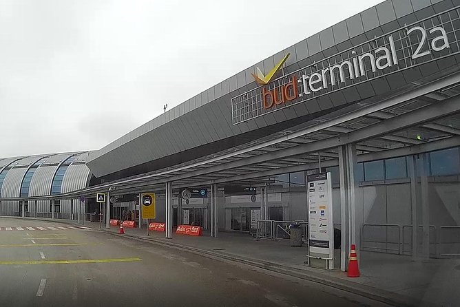 Budapest Airport Transfer - return (arrival & departure) with discount - Why a private Budapest airport transfer can help
