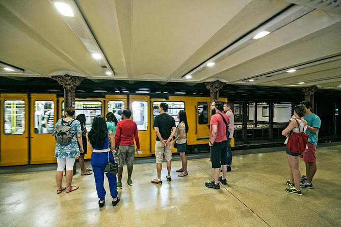 Budapest All in One Small Group Walking Tour with Strudel Stop - Szabadsag ter and Budapest’s difficult 20th century