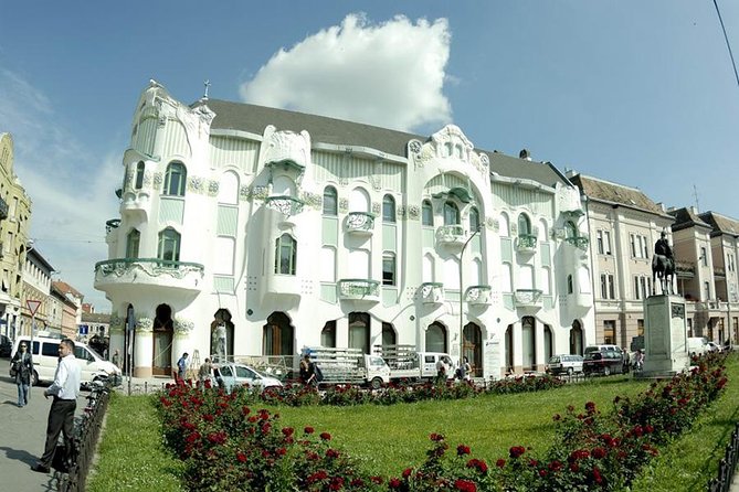 Budapest Art Nouveau Walking Tour - The Royal Postal Savings Bank and Ödön Lechner’s bold ideas