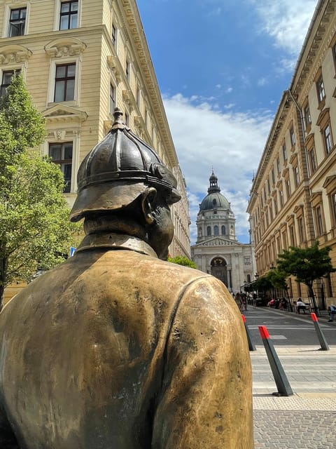Budapest: Assist the Authorities Outdoor Escape Room Game - A Budapest mystery that starts beside the basilica