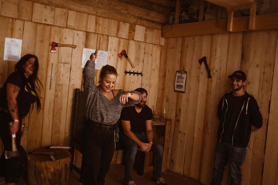 Budapest: Axe Throwing Experience - Quick take: what makes this Budapest activity worthwhile