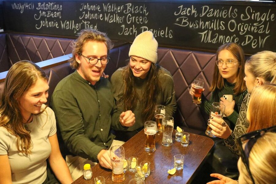 Budapest: Bar Crawl Tour with Local Drinks - What kind of night is this?