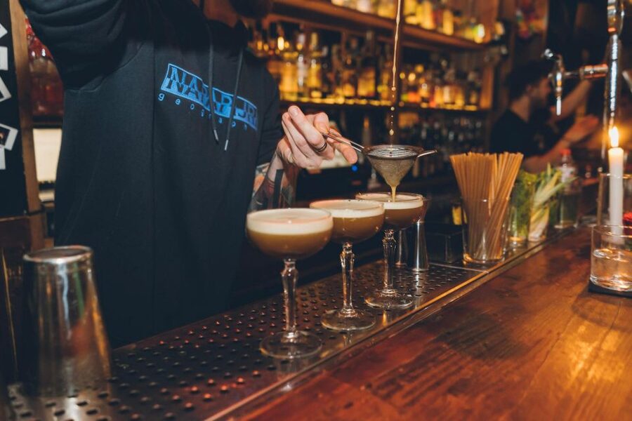 Budapest: Bar Crawl with a Local Guide - What kind of night should you expect?