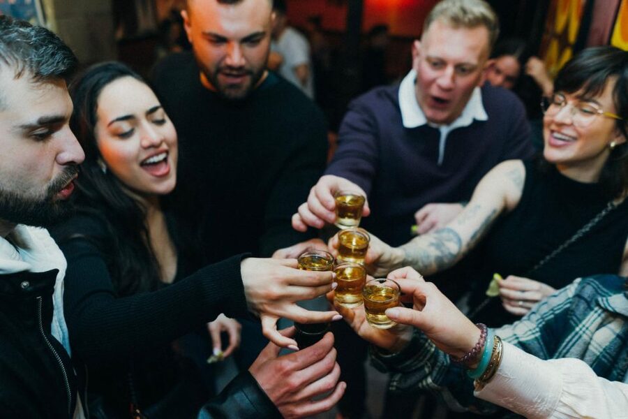 Budapest: Bar Crawl with a Local Guide - Finishing at Füge Udvar