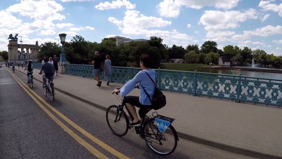 Budapest Bike Tour with a Hungarian Goulash - What the four-hour format does well, and what it cannot do