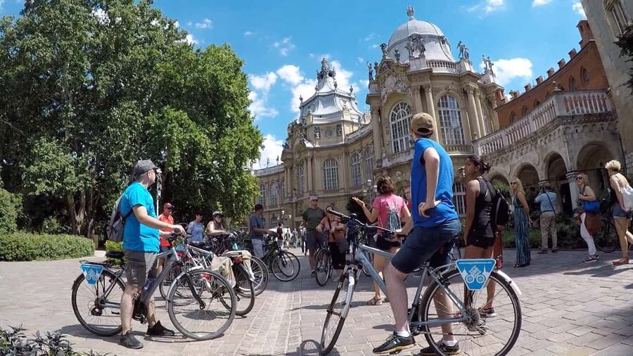 Budapest Bike Tour with a Hungarian Goulash - Starting at Rumbach Sebestyén Street