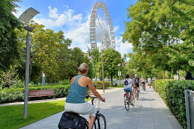 Budapest Bike Tour with Hungarian Goulash - From Rumbach Street to Elizabeth Square