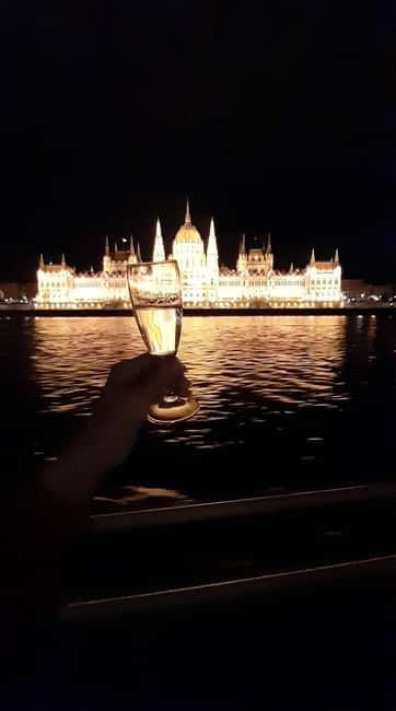 Budapest: Boat Cruise with Personal Guide and Drink - Dock 42: meet your guide before you board