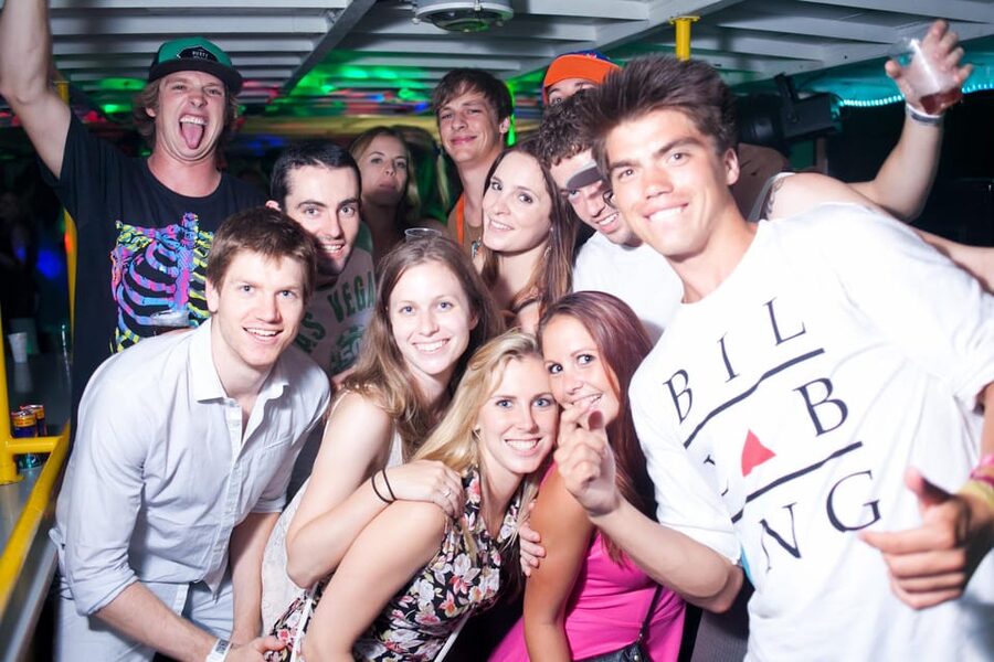 Budapest: Boat Party with option of Unlimited Drinks - Should you book the Budapest boat party?