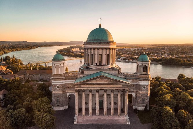 Budapest-Bratislava One-Way Sightseeing Transfer - Esztergom gives you the day’s grandest monument