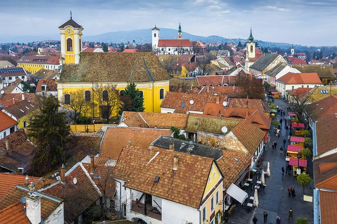 Budapest-Bratislava One-Way Sightseeing Transfer - Győr finishes with Baroque streets