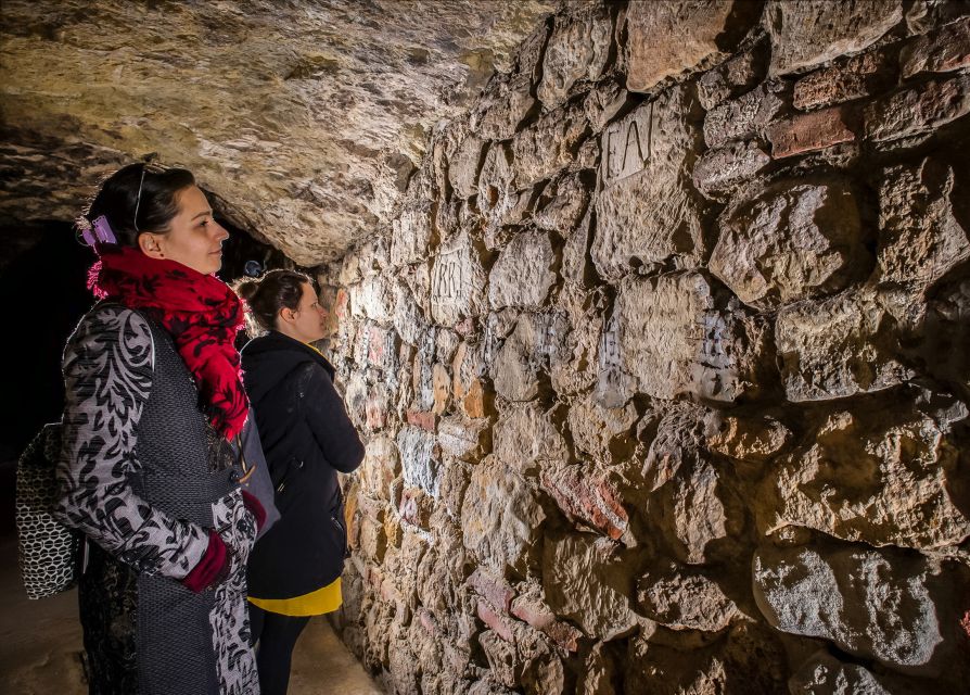 Budapest: Buda Castle Cave Tour - Choosing between 40 minutes and 1.5 hours