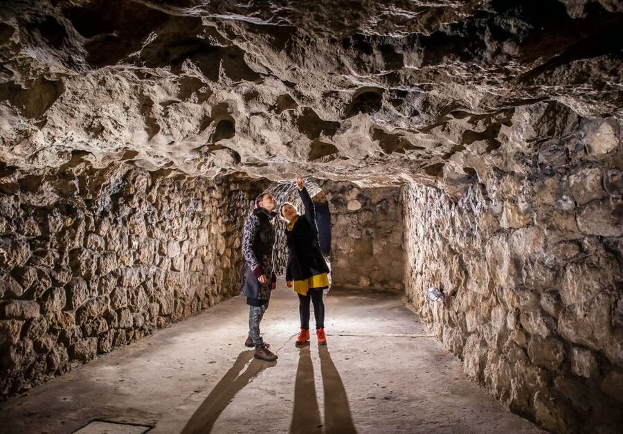 Budapest: Buda Castle Cave Tour - Who should skip this tour