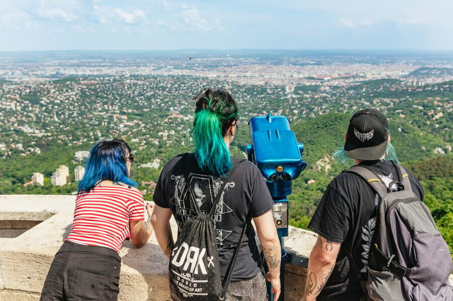 Budapest: Buda Hills Guided Hiking Tour with Optional Lunch - Who should book this tour?