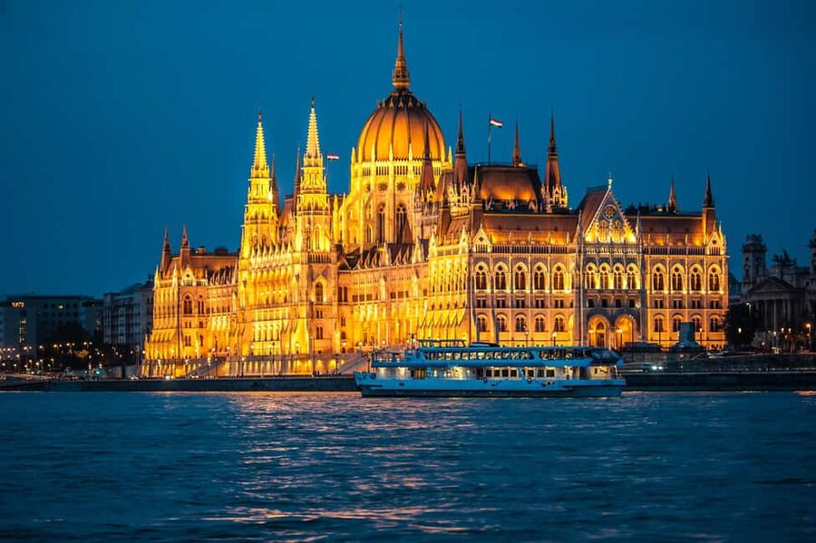 Budapest By Night Sightseeing Cruise - Key Things To Know Before You Board