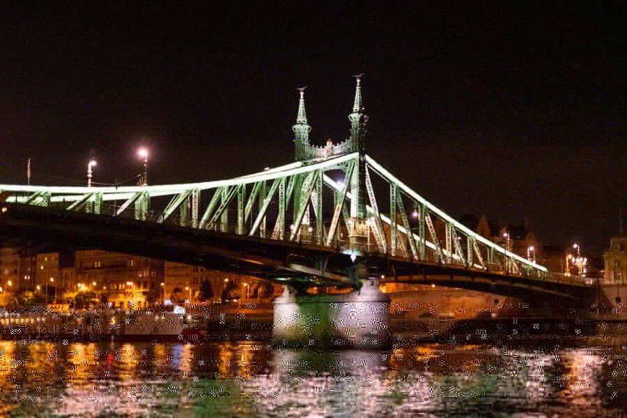 Budapest: Candlelit Dinner River Cruise with Live Music - The route, landmark by landmark