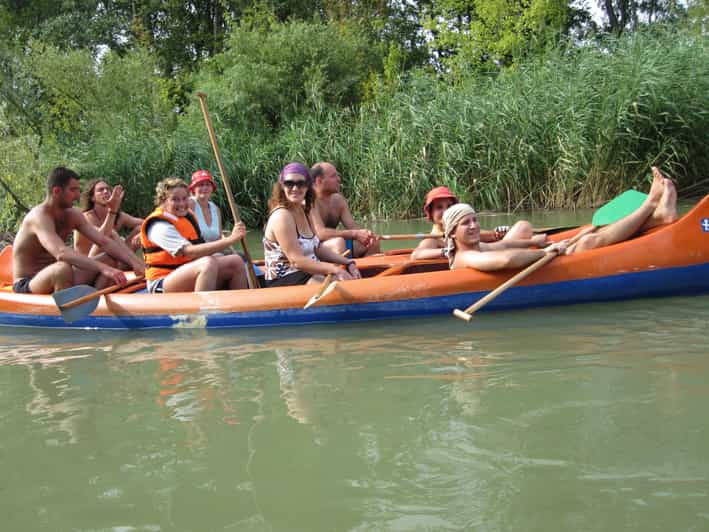 Budapest: Canoeing the Danube w or wo Sauna or Danube Beach - Paddling 15 kilometers around the islands