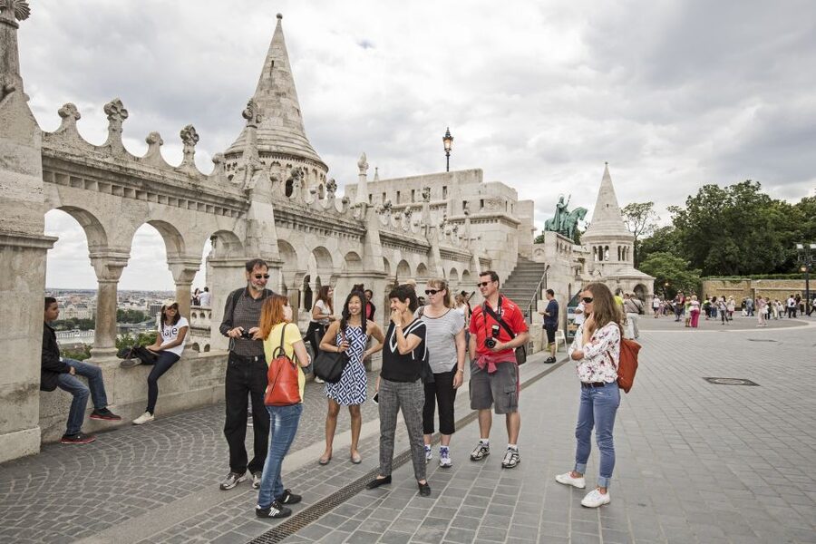Budapest: Castle District Walk with Matthias Church Entry - Starting beneath the Holy Trinity column