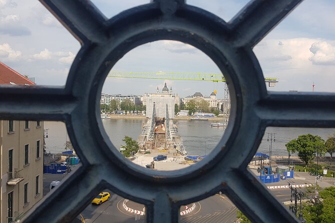 Budapest: Castle District Walking Tour - The Royal Palace and 800 years of change