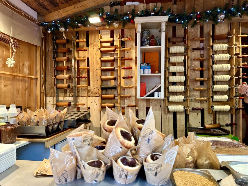 Budapest: Christmas Market Guided Walking Tour with Tastings - Key things to know before you book
