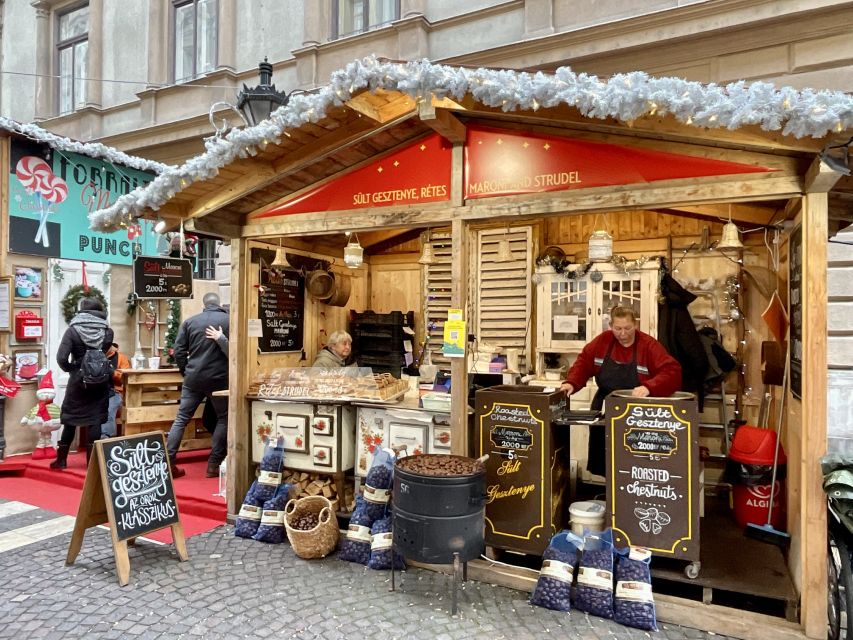 Budapest: Christmas Market Guided Walking Tour with Tastings - Handmade gifts and the Christmas market atmosphere