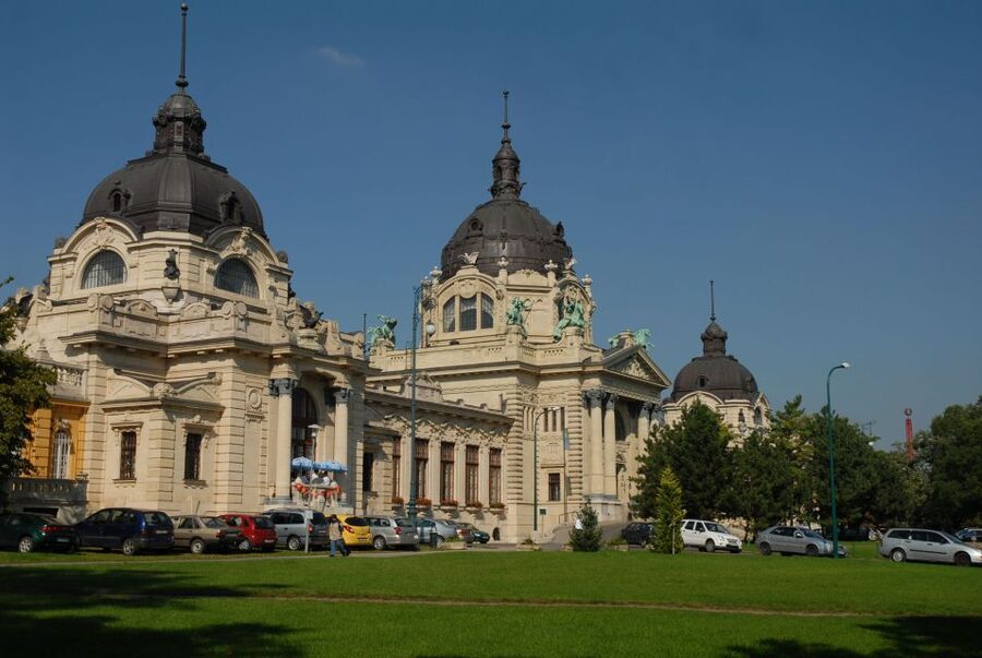 Budapest: City Discovery Tour - Is $49 a fair price?