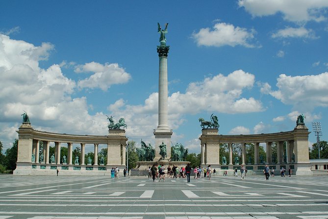 Budapest City Sightseeing Half-Day Tour - Thirty minutes at Heroes’ Square