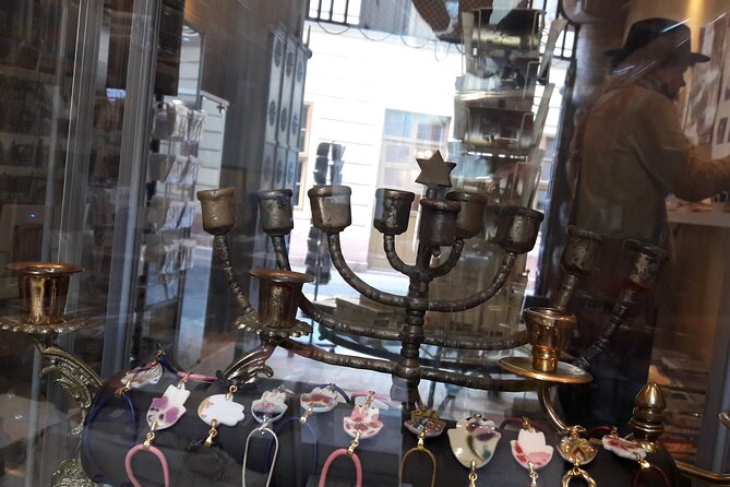 Budapest City Walk in Jewish Quarter - How private and flexible is the route?