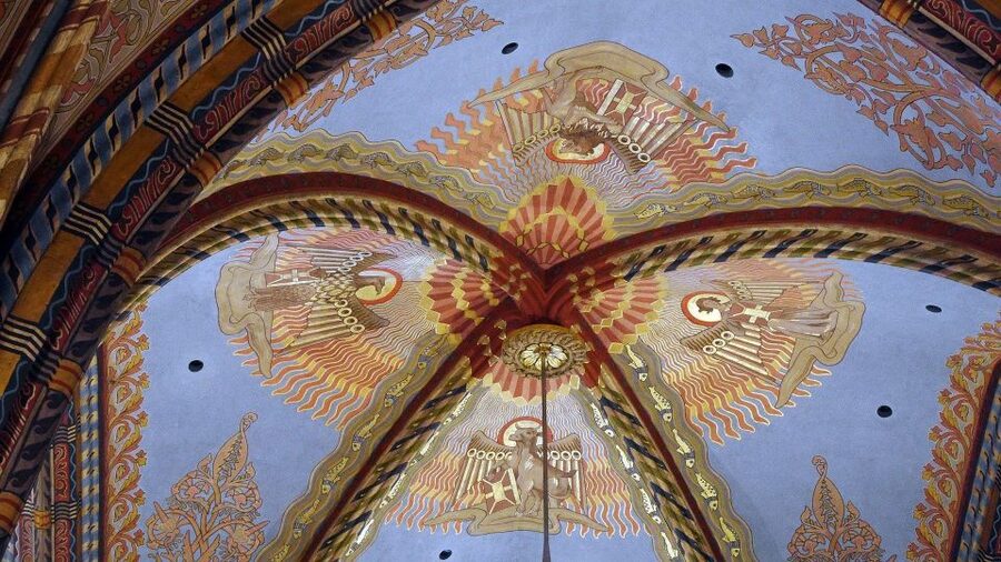 Budapest: Classical Music Concerts in Matthias Church - Inside the church: a memorable concert setting