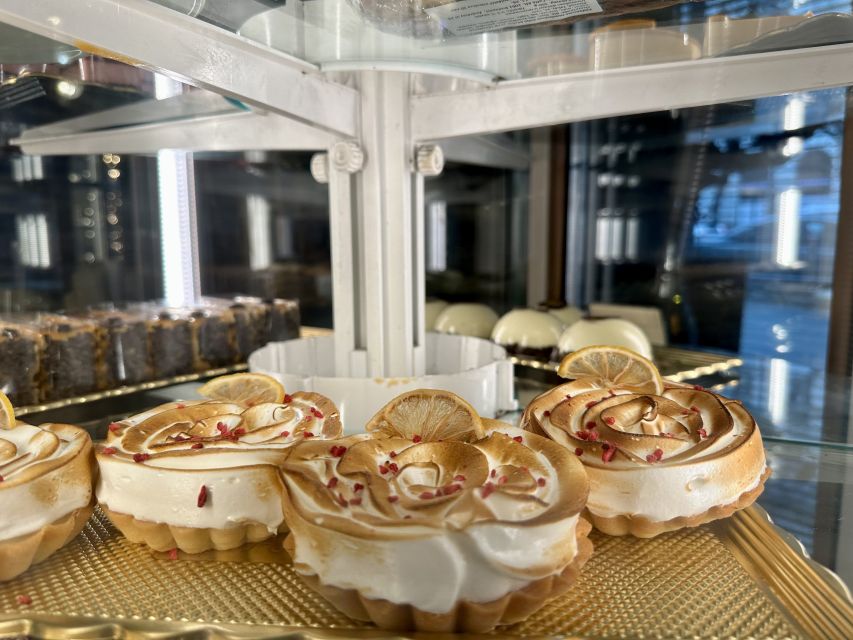 Budapest: Coffee House Tour with Cofffee & Dessert Tasting - Who will enjoy this coffee-house tour?