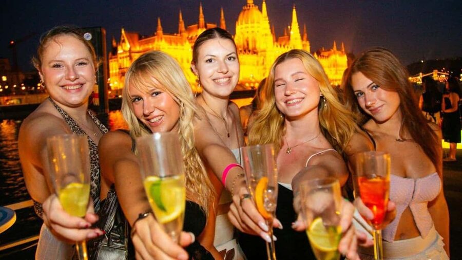 Budapest: Danube Beat Party Cruise with Drink Packages - Key points before you book