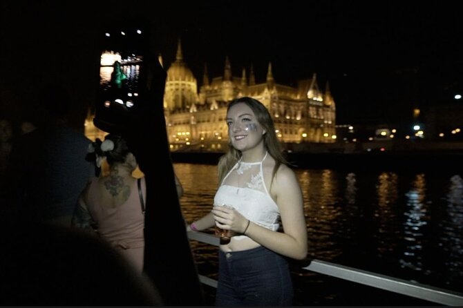 Budapest Danube Cruise with DJ, Drinks and After Party - What kind of night does this Budapest cruise offer?