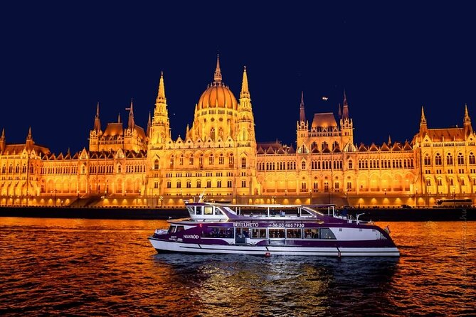 Budapest Danube Pizza Cruise with Welcome Drink - What this Budapest pizza cruise is really like